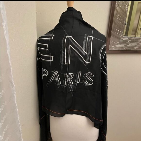 100% AUTHENTIC GIVENCHY PARIS LOGO print Fringe UNISEX SCARF, MADE IN IT… - Picture 2 of 12